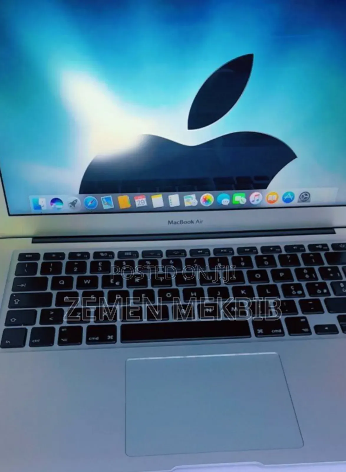 New Laptop Apple MacBook Air 2017 8GB Intel Core I5 SSD 256GB