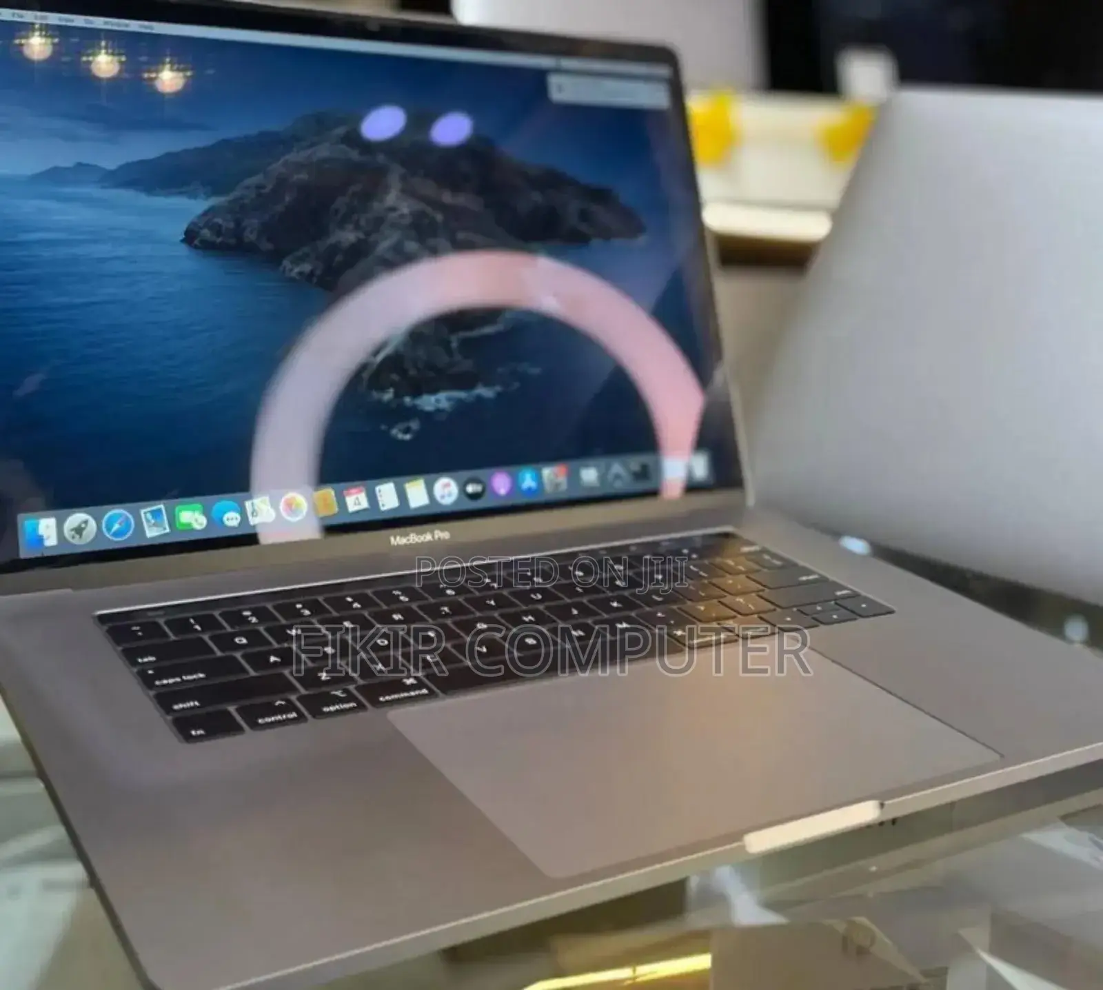 New Laptop Apple MacBook Pro 2019 32GB Intel Core I9 SSD 1T