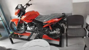 Photo - New Hero Glamour 2024 Red