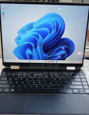 New Laptop HP Spectre X360 32GB Intel Core I7 SSD 1T