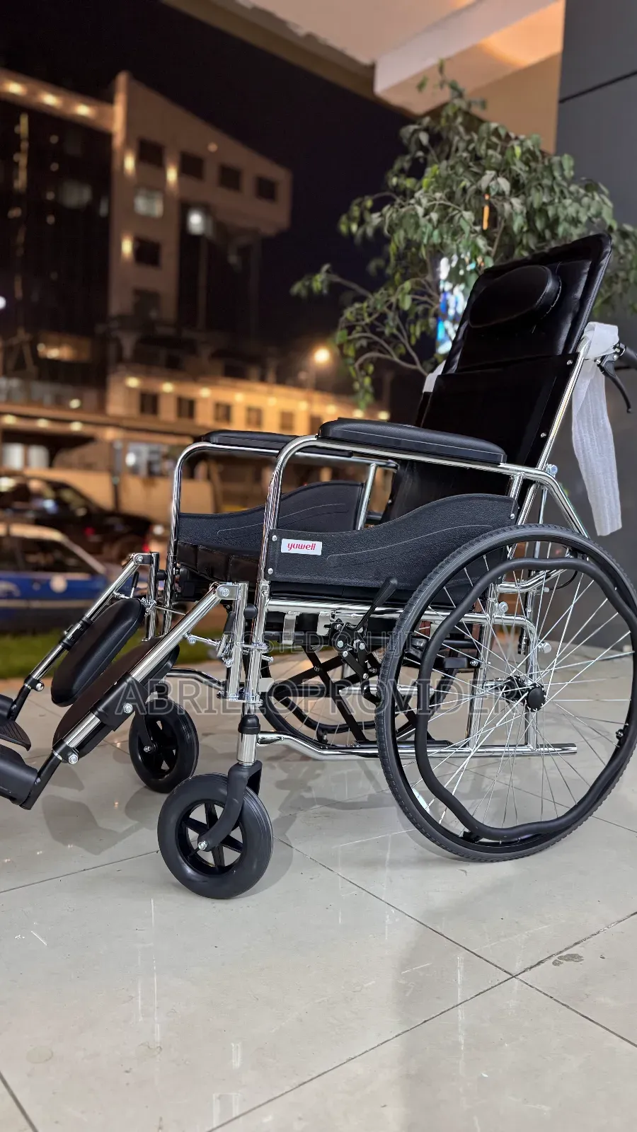Hospitality Wheelchair和wheelchair最wheelchair問wheelchair以wheelchair