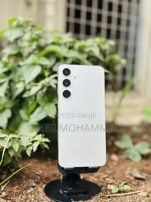 Photo - Samsung Galaxy S24 Plus 256 GB White