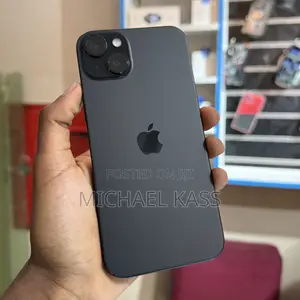 Photo - Apple iPhone 15 Plus 128 GB Black