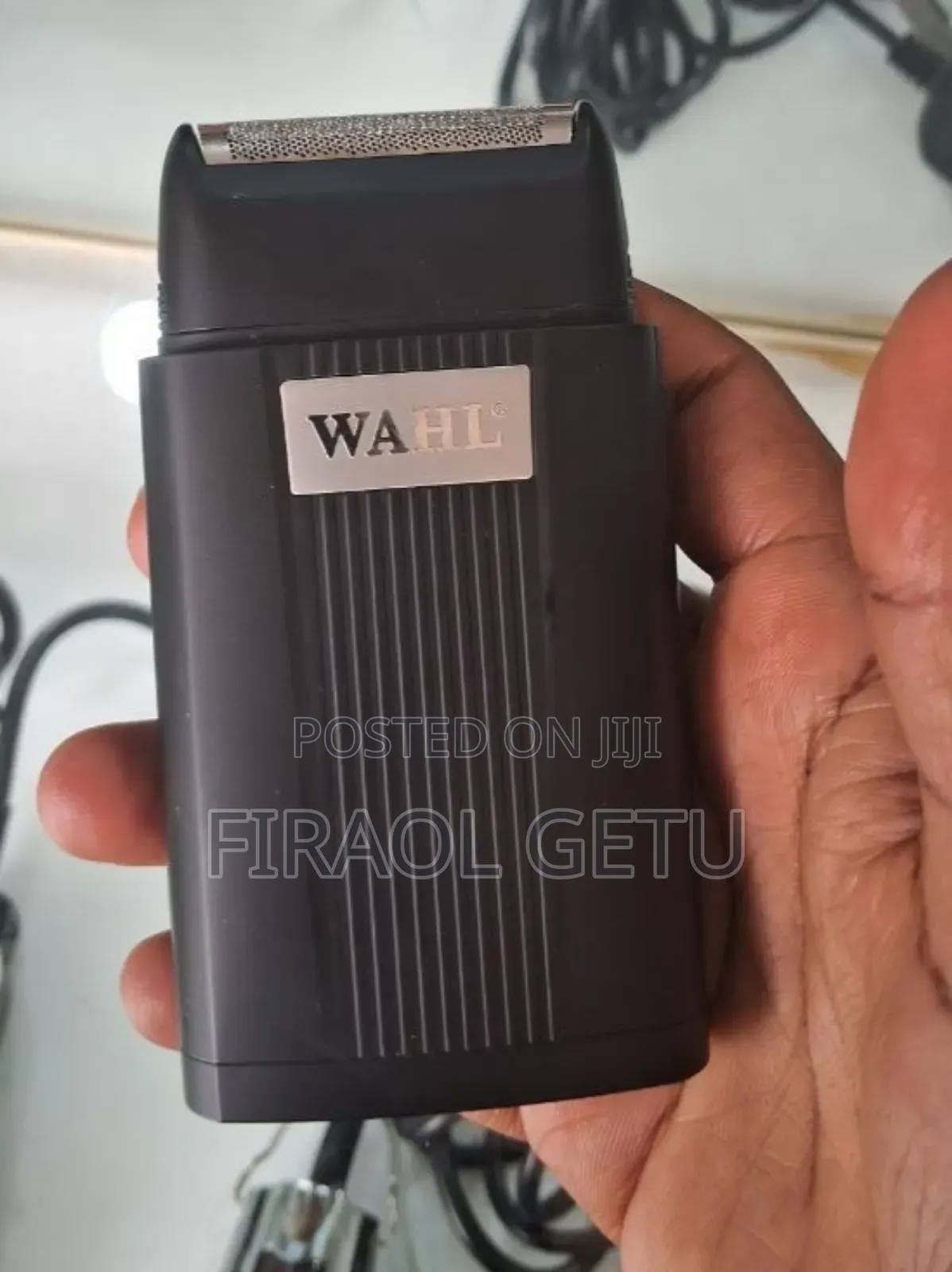 Whale Travel Shaver (Mobile Shaver)