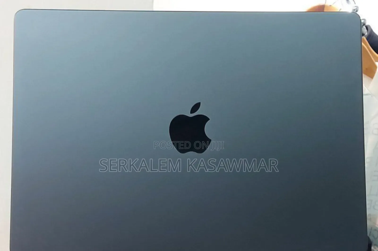 New Laptop Apple MacBook Pro 2023 M3 14-Inch 18GB Apple M3 SSD 512GB