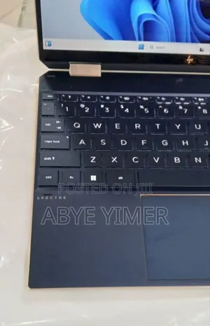 New Laptop HP Spectre X360 16GB Intel Core I7 SSD 512GB