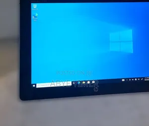 New Laptop HP X2 8GB Intel Core I5 SSD 256GB