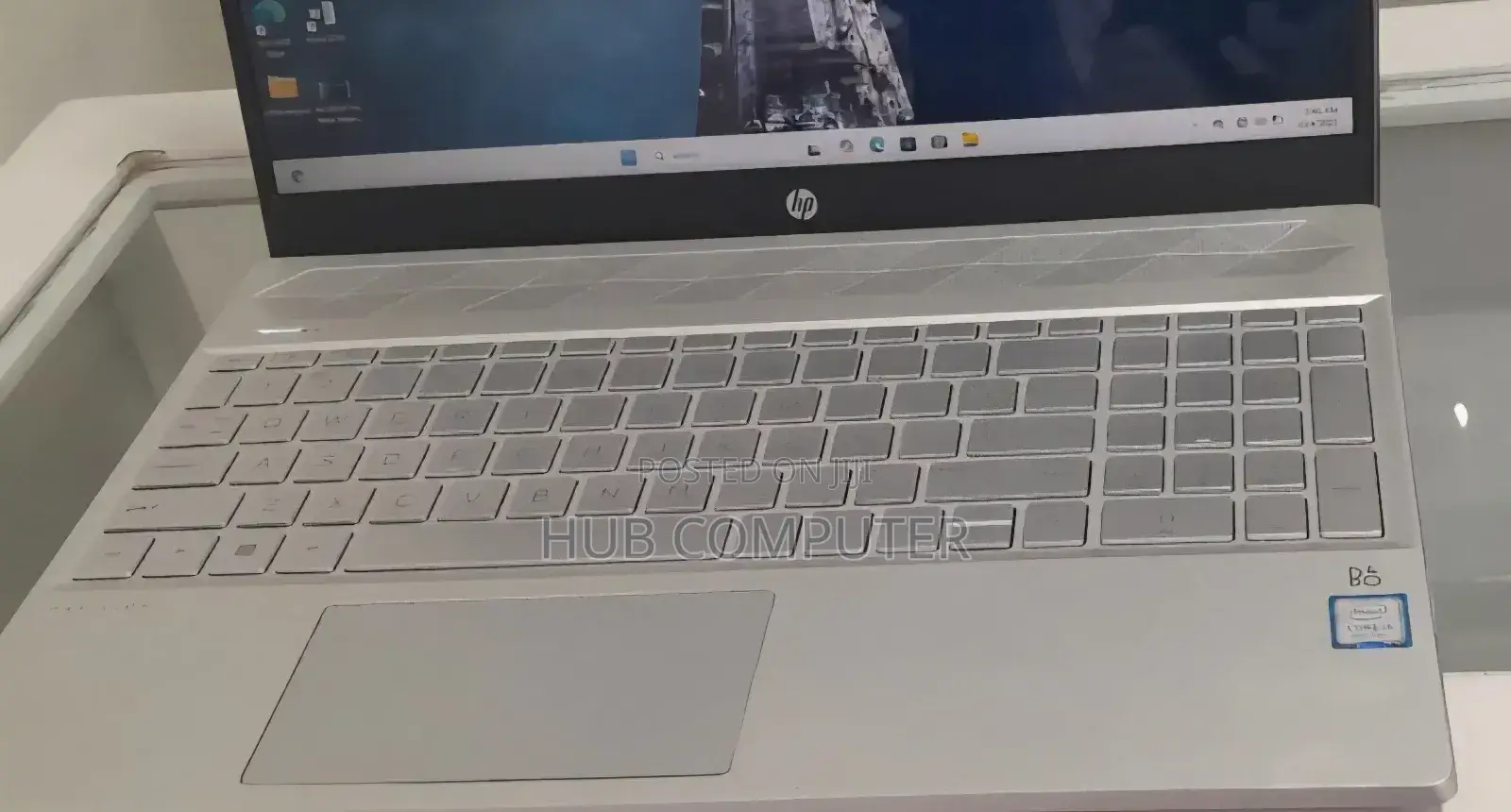 New Laptop HP Pavilion 11 16GB Intel Core I5 SSD 512GB