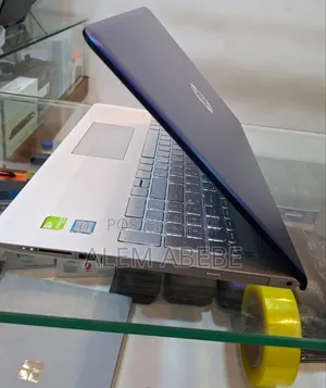 New Laptop HP Pavilion 15 8GB Intel Core I7 HDD 1T