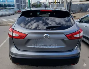 Nissan Qashqai 2017 Gray