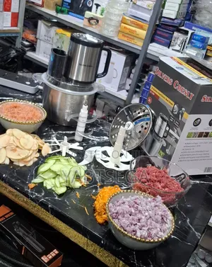 Photo -  6 in 1 Silvers Creslt Food Processor