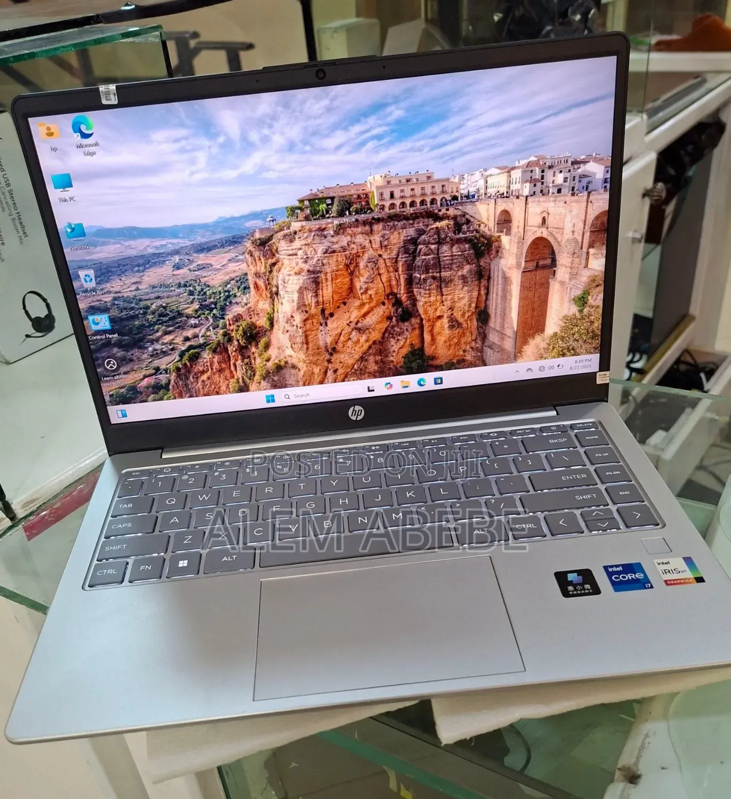 New Laptop HP Stream Notebook 16GB Intel Core I7 SSD 1T