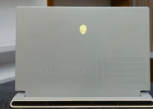 New Laptop Alienware M17x R2 32GB Intel Core I9 SSD 1T