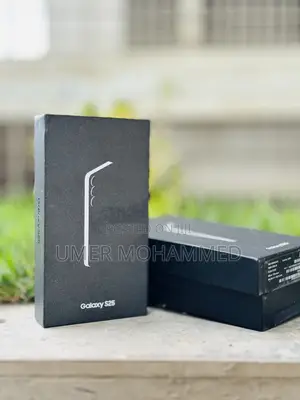 Photo - New Samsung Galaxy S25 256 GB