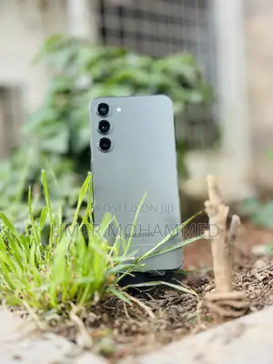 Photo - Samsung Galaxy S23+ 256 GB Green