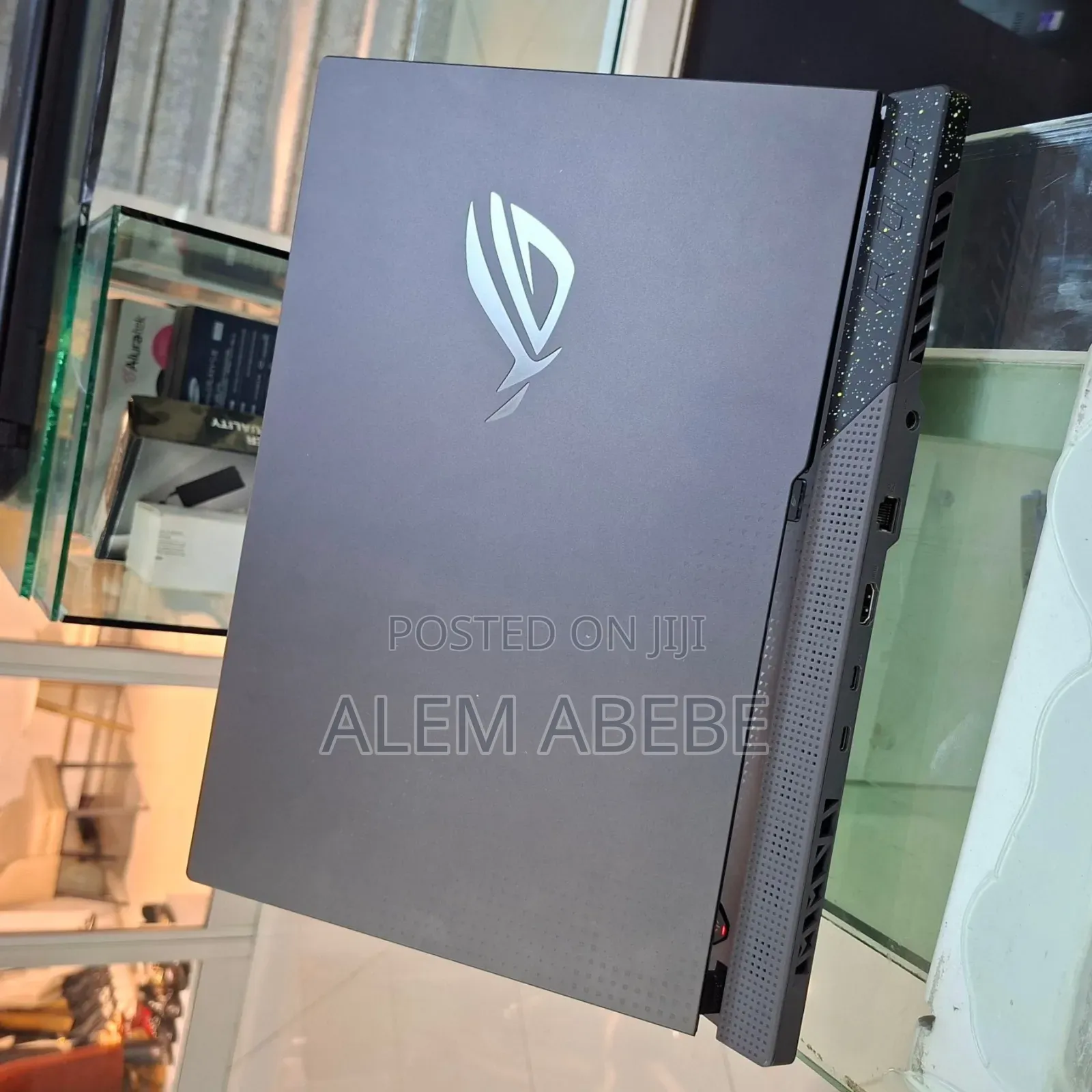 New Laptop Asus ROG Strix G15 16GB AMD Ryzen 7 SSD 1T