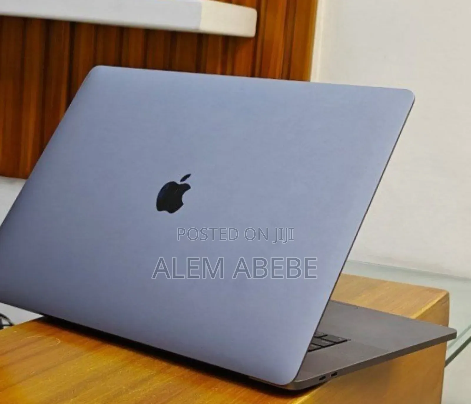 New Laptop Apple MacBook Pro 2019 16GB Intel Core I7 SSD 512GB