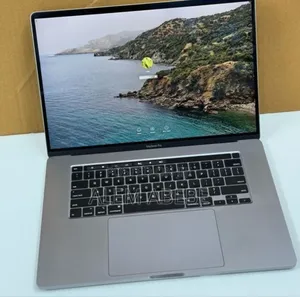 New Laptop Apple MacBook Pro 32GB Intel Core I9 SSD 512GB