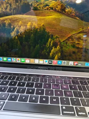 New Laptop Apple MacBook Pro 32GB Intel Core I9 SSD 512GB