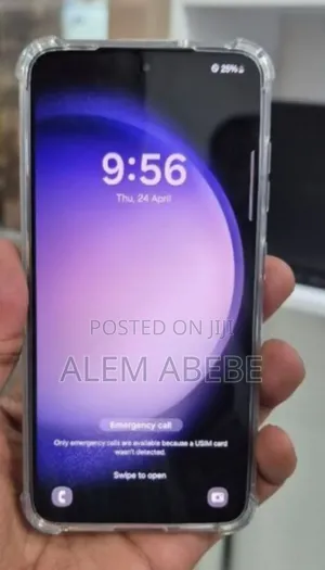 Photo - New Samsung Galaxy S23 256 GB