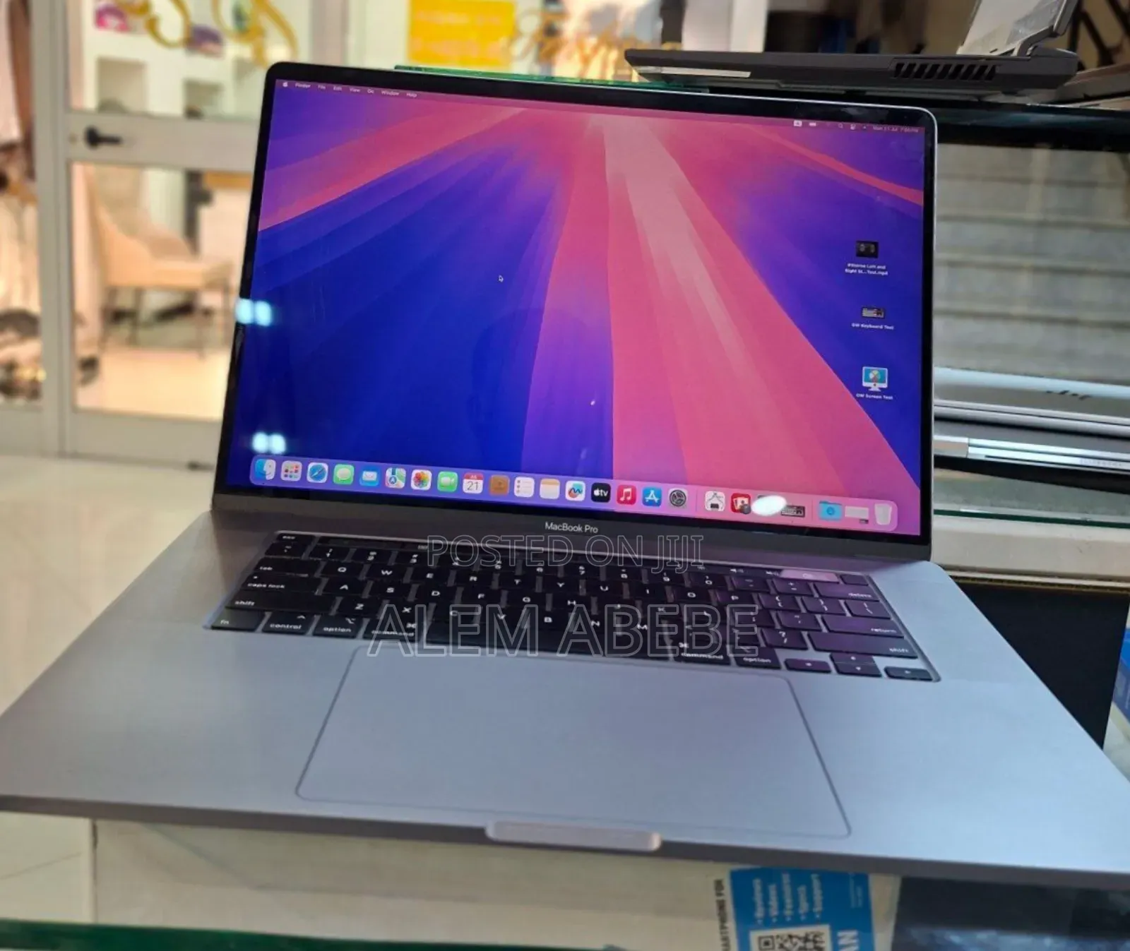 New Laptop Apple MacBook Pro 2019 32GB Intel Core I9 SSD 1T