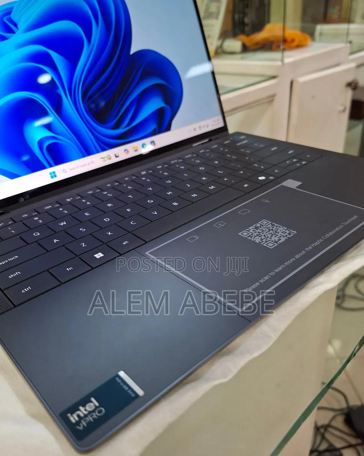 New Laptop Dell Latitude 9440 32GB Intel Core Ultra 7 SSD 1T