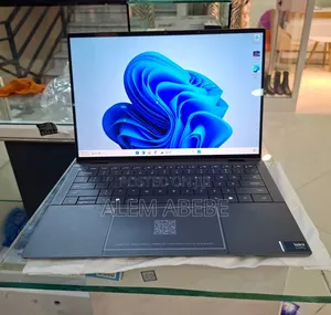 New Laptop Dell Latitude 9440 32GB Intel Core Ultra 7 SSD 1T