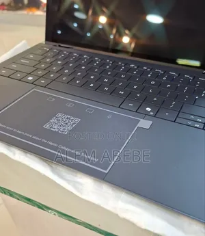 New Laptop Dell Latitude 9440 32GB Intel Core Ultra 7 SSD 1T