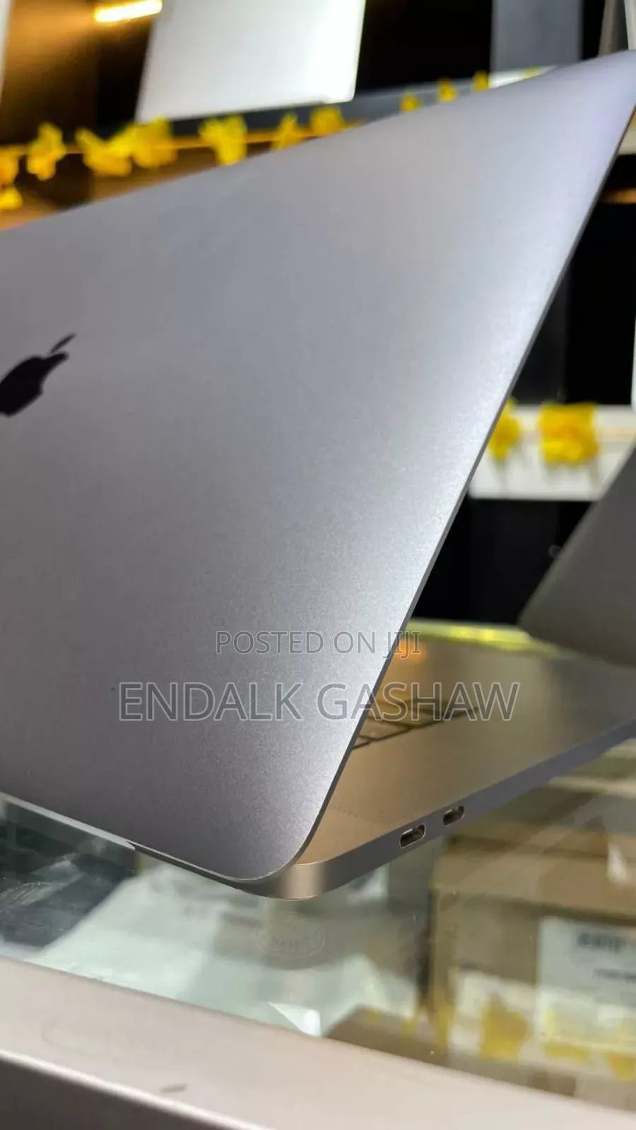 New Laptop Apple MacBook Pro 2019 32GB Intel Core I9 SSD 1T