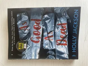 A Good Girl's Guide to Murder