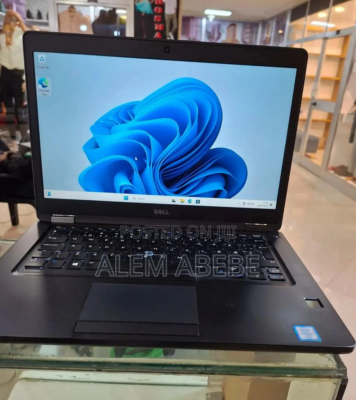 New Laptop Dell Latitude 5480 8GB Intel Core I5 SSD 256GB