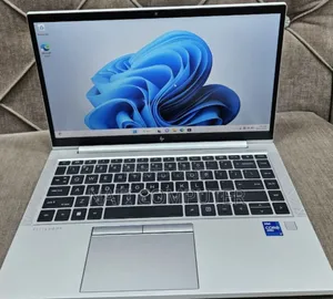 New Laptop HP EliteBook 840 G8 16GB Intel Core I7 SSD 512GB