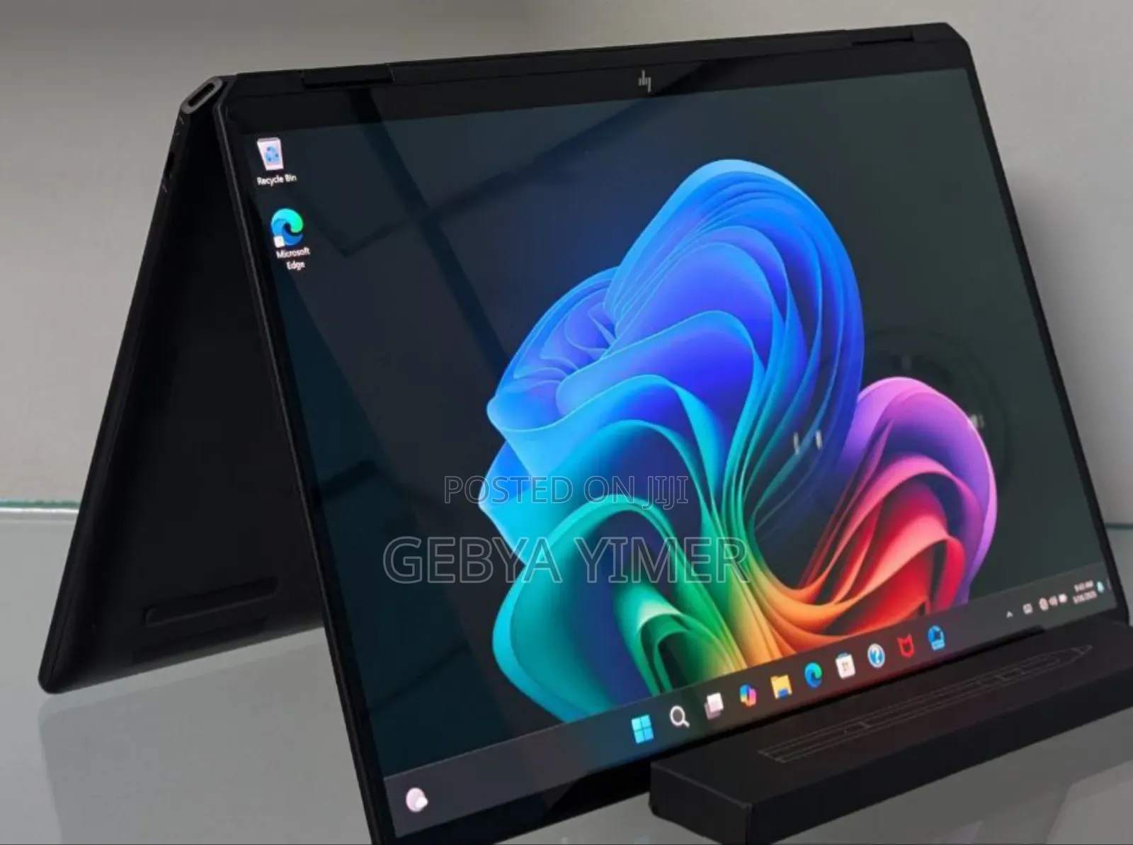 New Laptop HP OmniBook Ultra Flip 14" 32GB Intel Core Ultra 7 SSD 1T