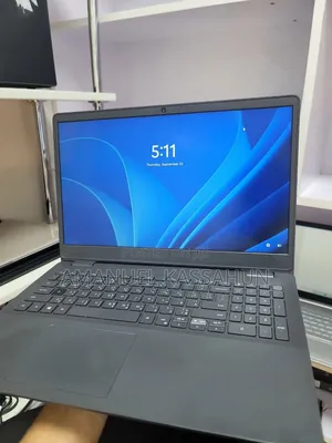 New Laptop Dell Inspiron 15 3000 8GB Intel Core I3 HDD 1T