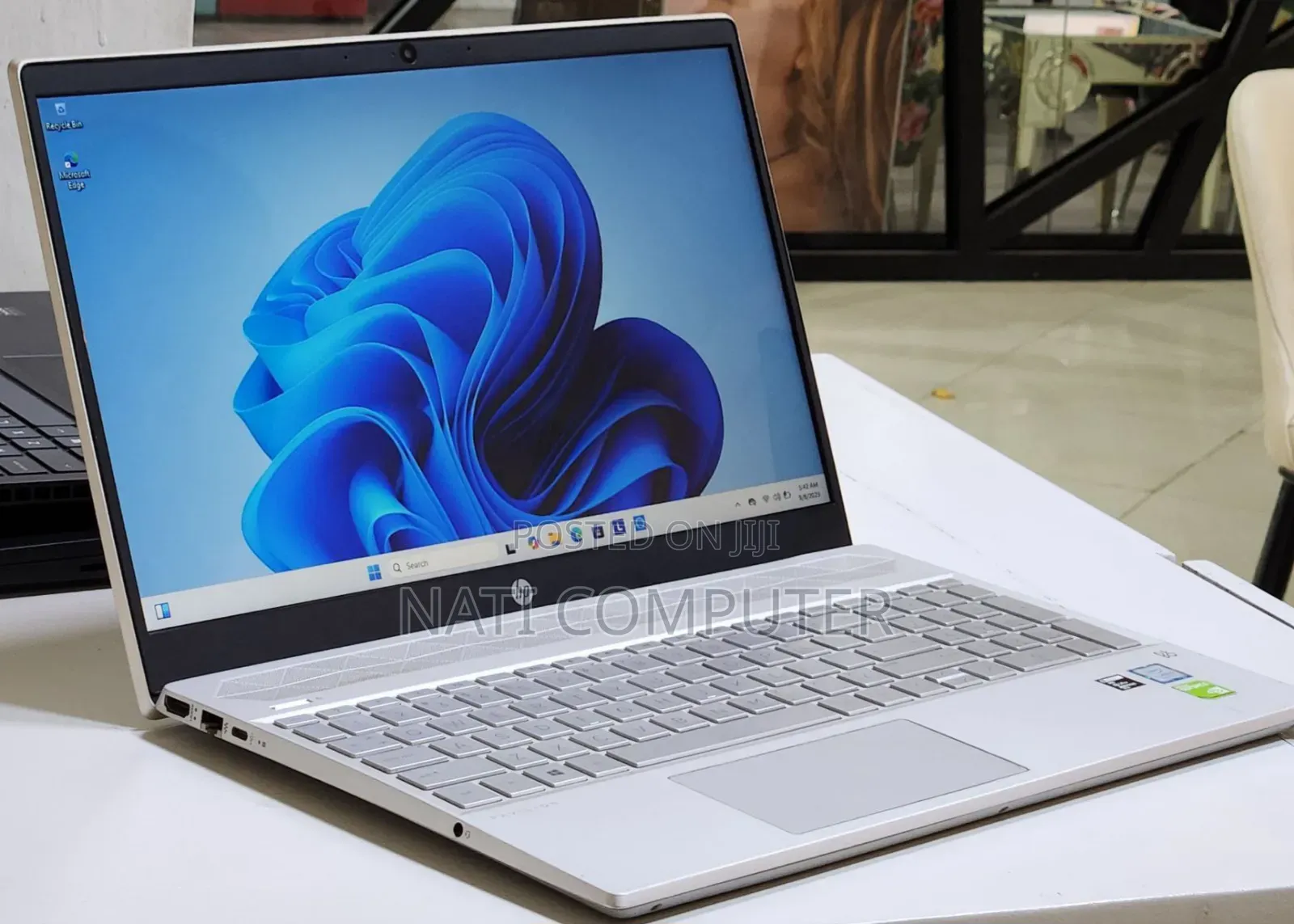 New Laptop HP Pavilion 15 8GB Intel Core I5 SSD 128GB