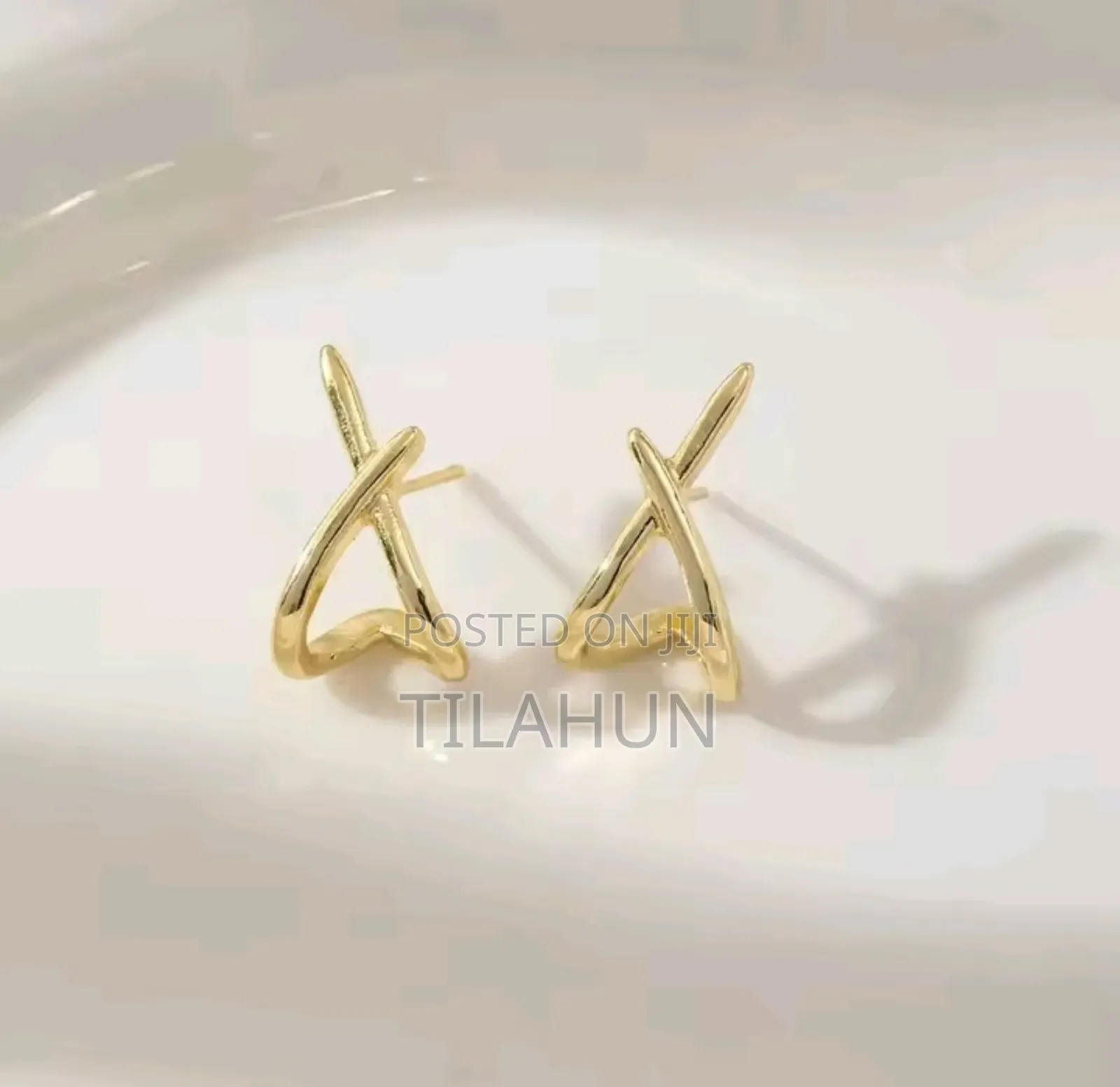 Trendy Gold Color Cross Stud Earrings for Womendainty Fashion Jewelry