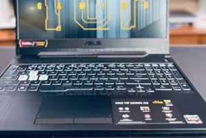 New Laptop Asus 16GB AMD Ryzen 5 SSD 512GB