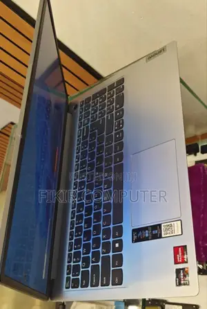 New Laptop Lenovo Thinkpad X1 Yoga 12GB AMD Ryzen 7 SSD 512GB