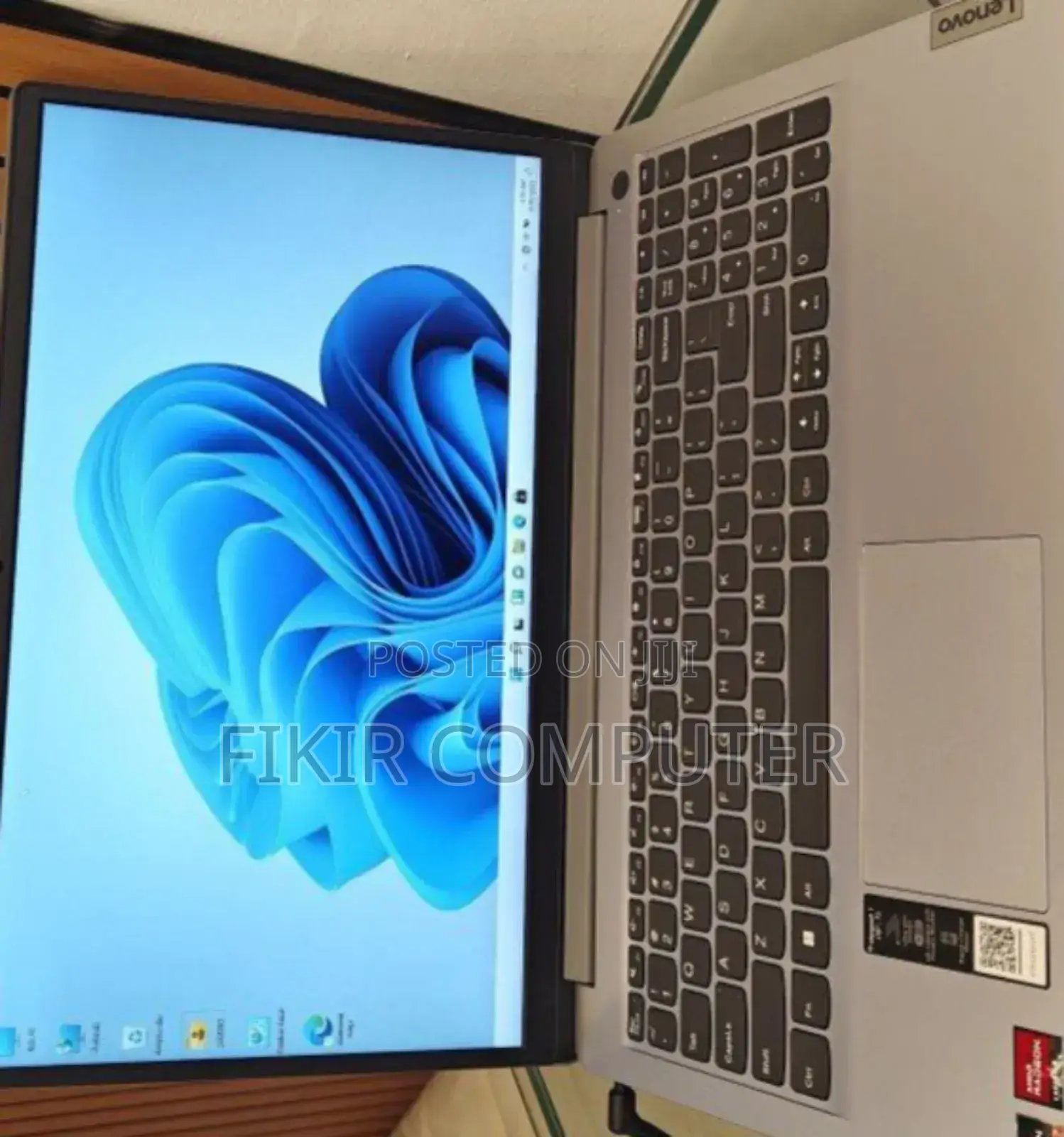 New Laptop Lenovo Thinkpad X1 Yoga 12GB AMD Ryzen 7 SSD 512GB