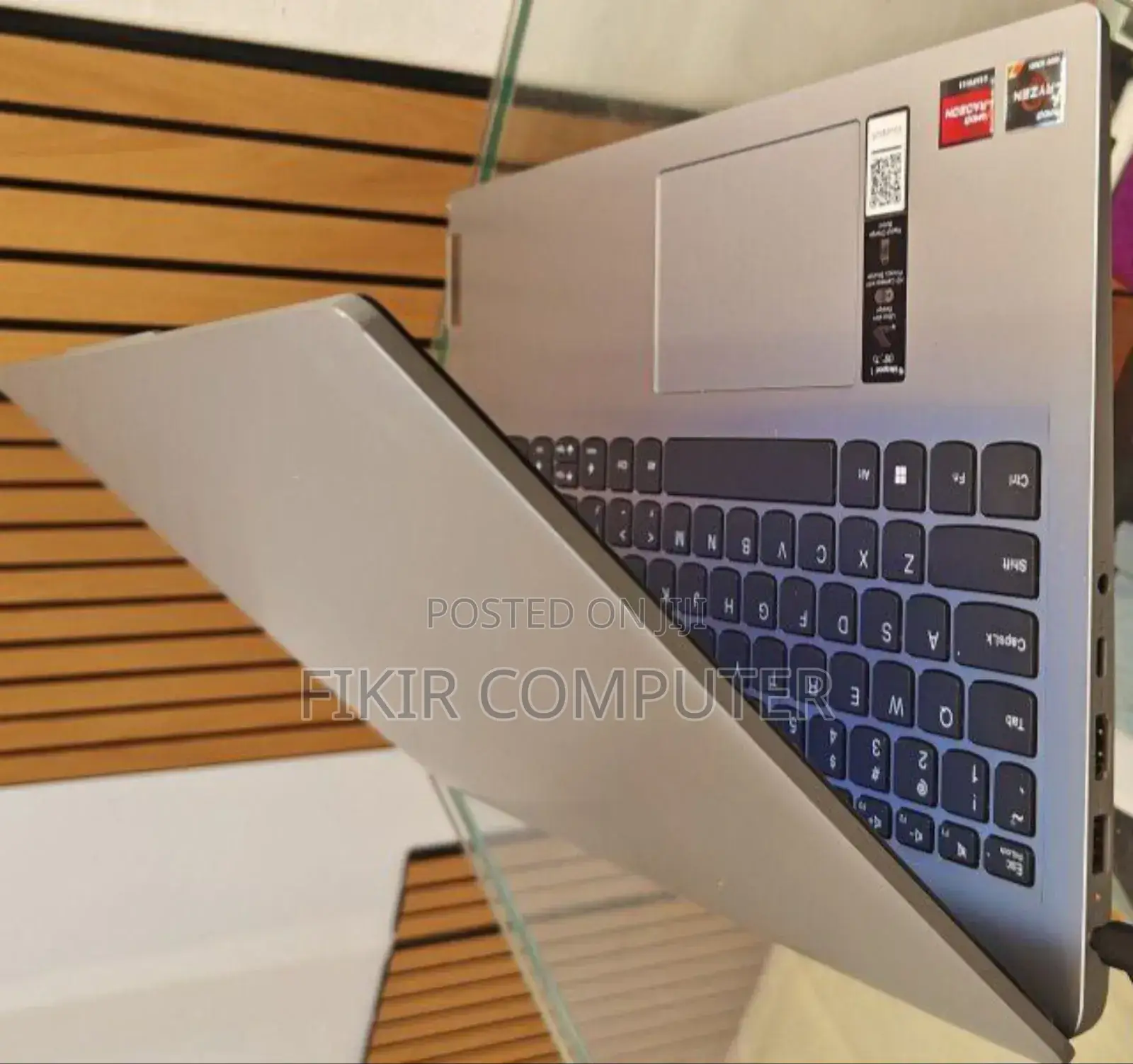 New Laptop Lenovo Thinkpad X1 Yoga 12GB AMD Ryzen 7 SSD 512GB