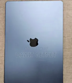 New Laptop Apple MacBook Air 2022 M2 8GB Apple M2 SSD 512GB