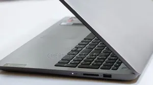 New Laptop Lenovo 8GB AMD Ryzen 5 SSD 512GB