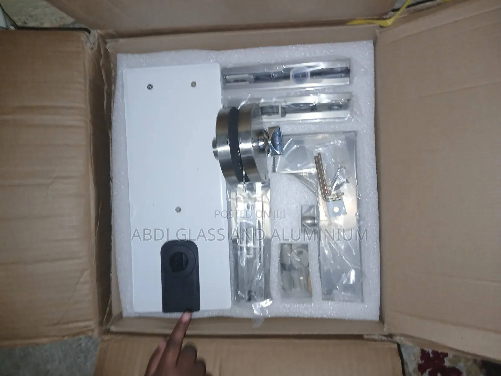 Frameless Door Accessorie