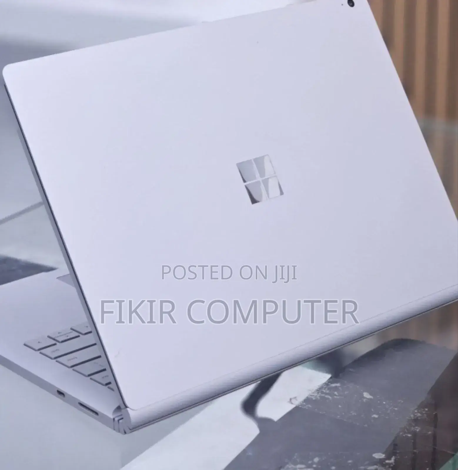 New Laptop Microsoft Surface Pro 7 16GB Intel Core I7 SSD 256GB