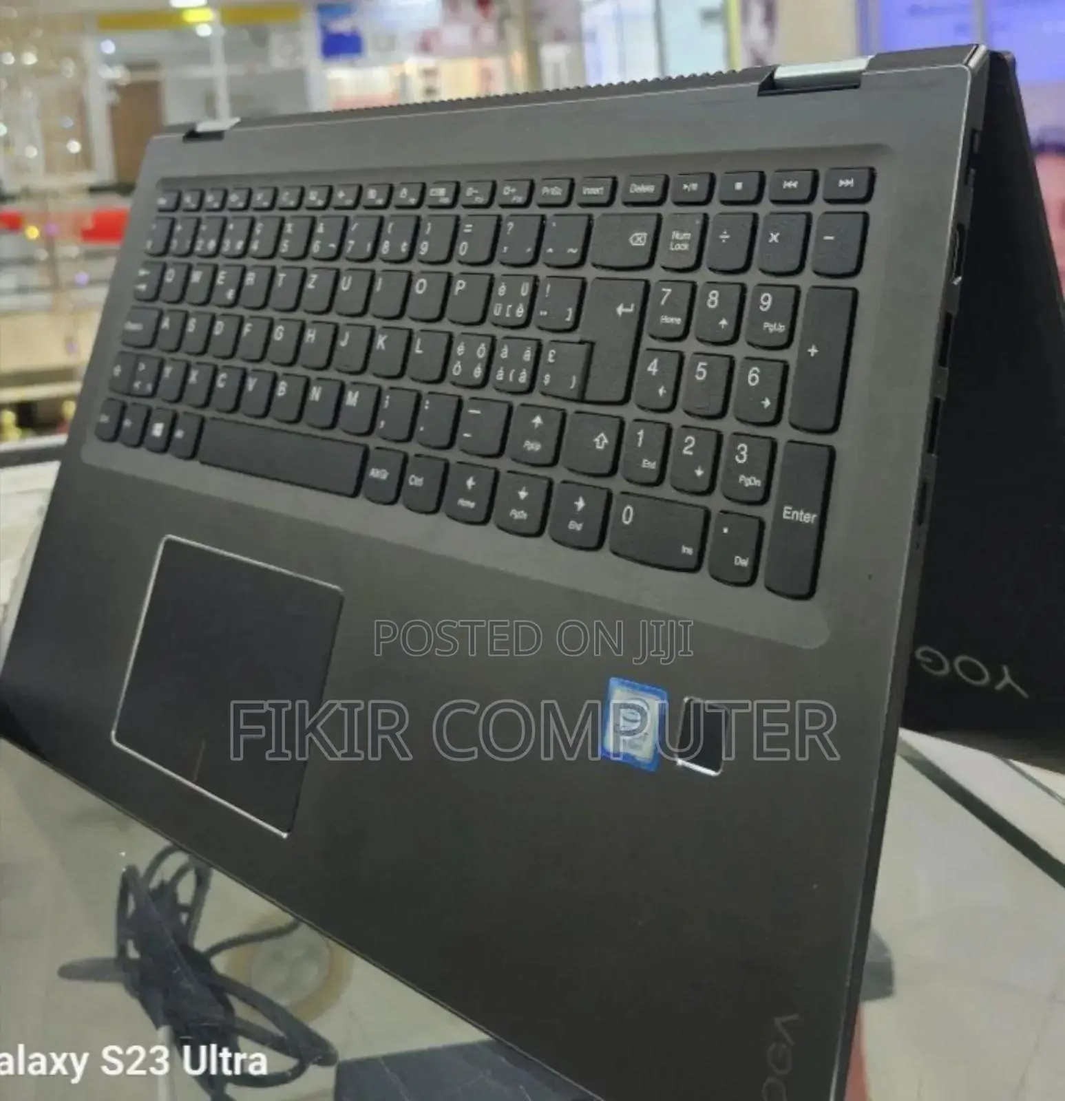 New Laptop Lenovo ThinkPad Yoga 8GB Intel Core I7 SSD 256GB