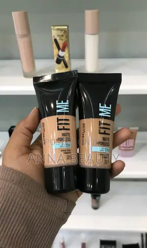 Photo - Foundation by Maybelline