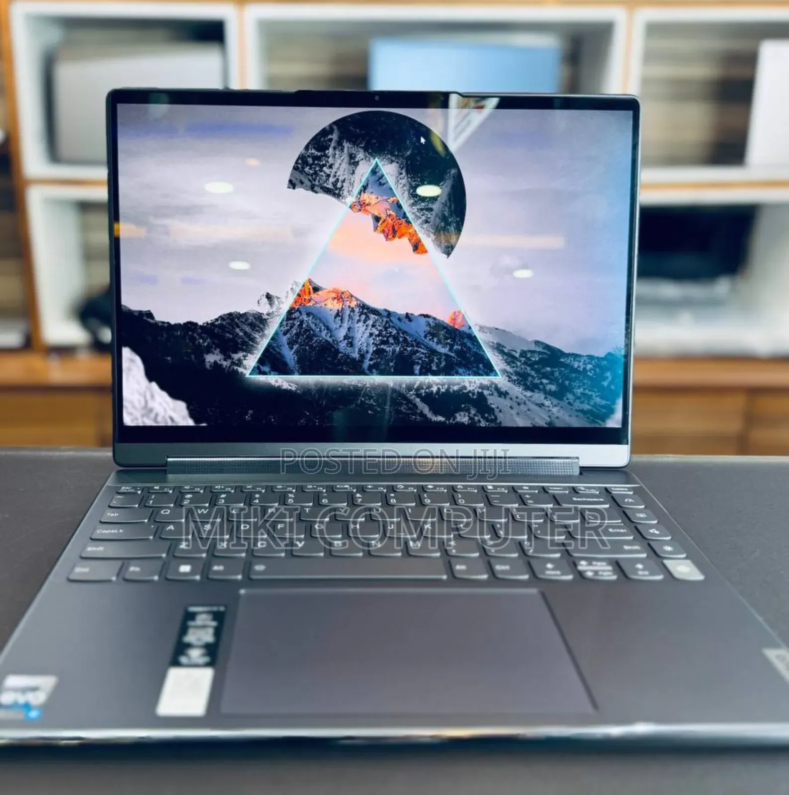 New Laptop Lenovo Yoga 9i 16GB Intel Core I7 SSD 1T