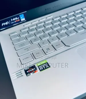 Photo - New Laptop Asus ROG Zephyrus G15 16GB AMD Ryzen 7 SSD 1T