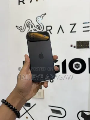 New Apple iPhone 17 256 GB Black