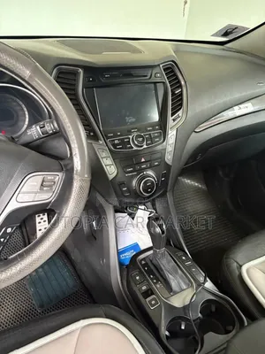 Hyundai Santa Fe 2014 Gray